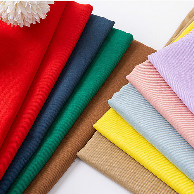 TC 65 35 Poly coton tissé 58/60' largeur Uniforme Matériau de vêtement Tissus à tissu